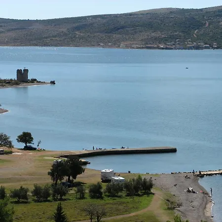 Mira 3* Starigrad Paklenica