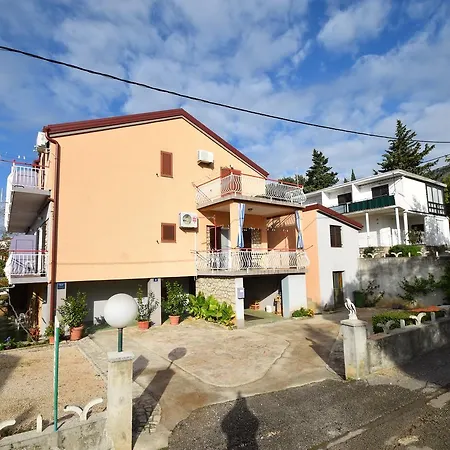 Mira Penzion