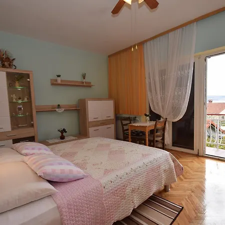 Mira Starigrad Paklenica