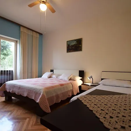 Mira 3* Starigrad Paklenica